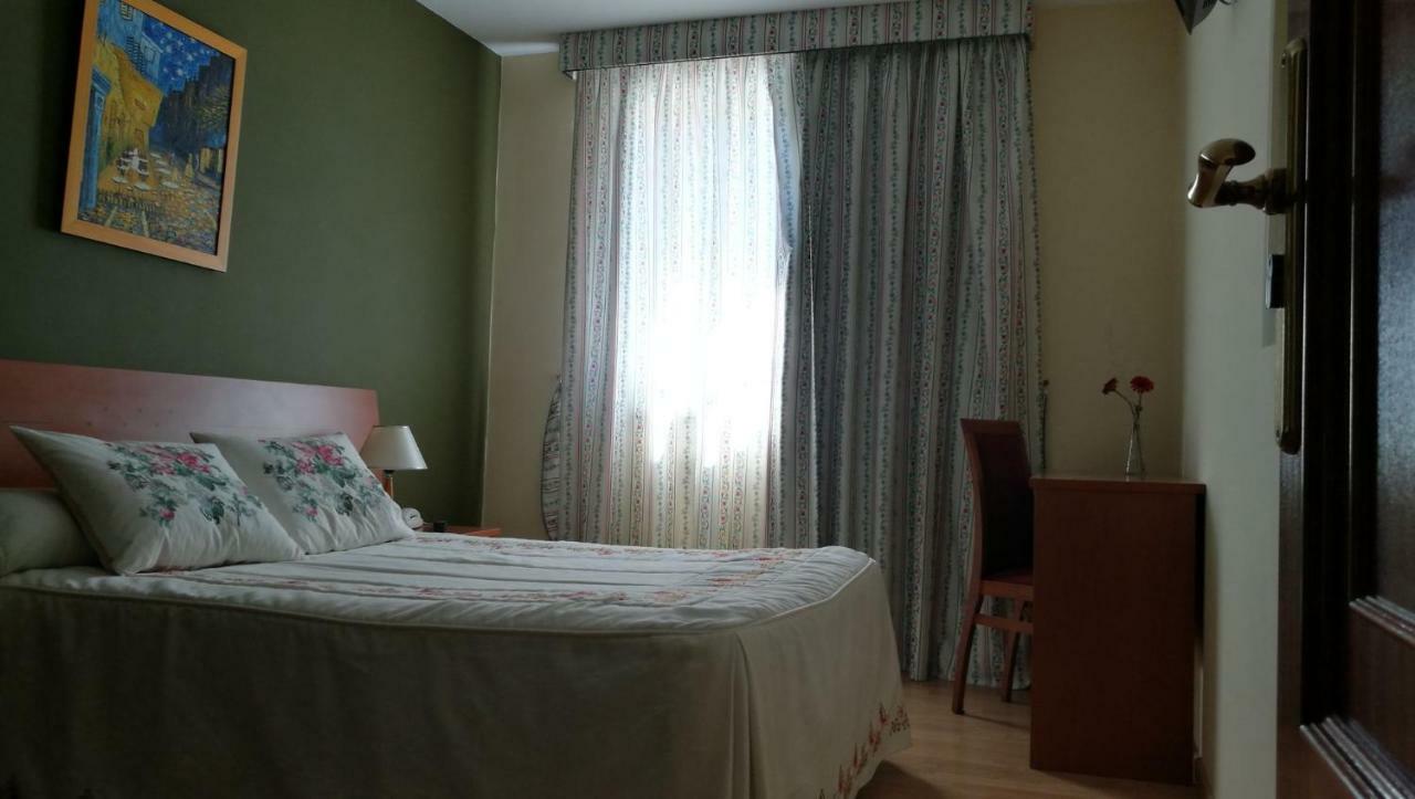 Hotel Montero Мондоньедо Экстерьер фото