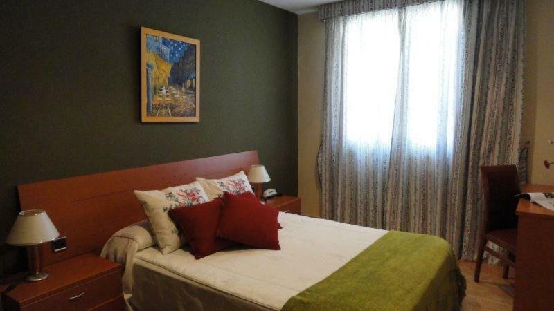 Hotel Montero Мондоньедо Экстерьер фото